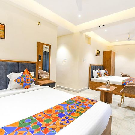 Fabhotel Prime The Golden Plaza - Nr Tarapith Temple Luaran gambar