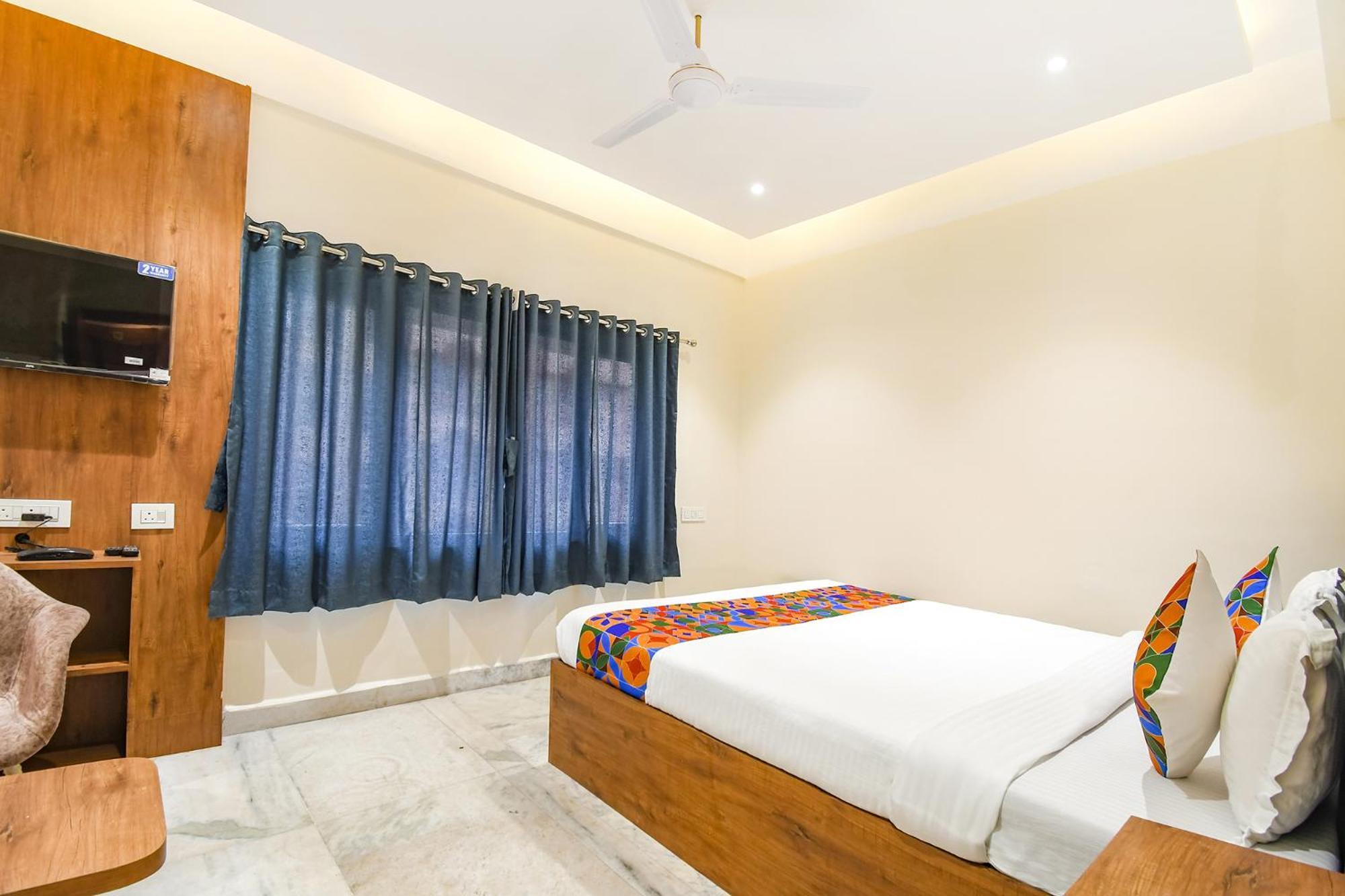 Fabhotel Prime The Golden Plaza - Nr Tarapith Temple Luaran gambar