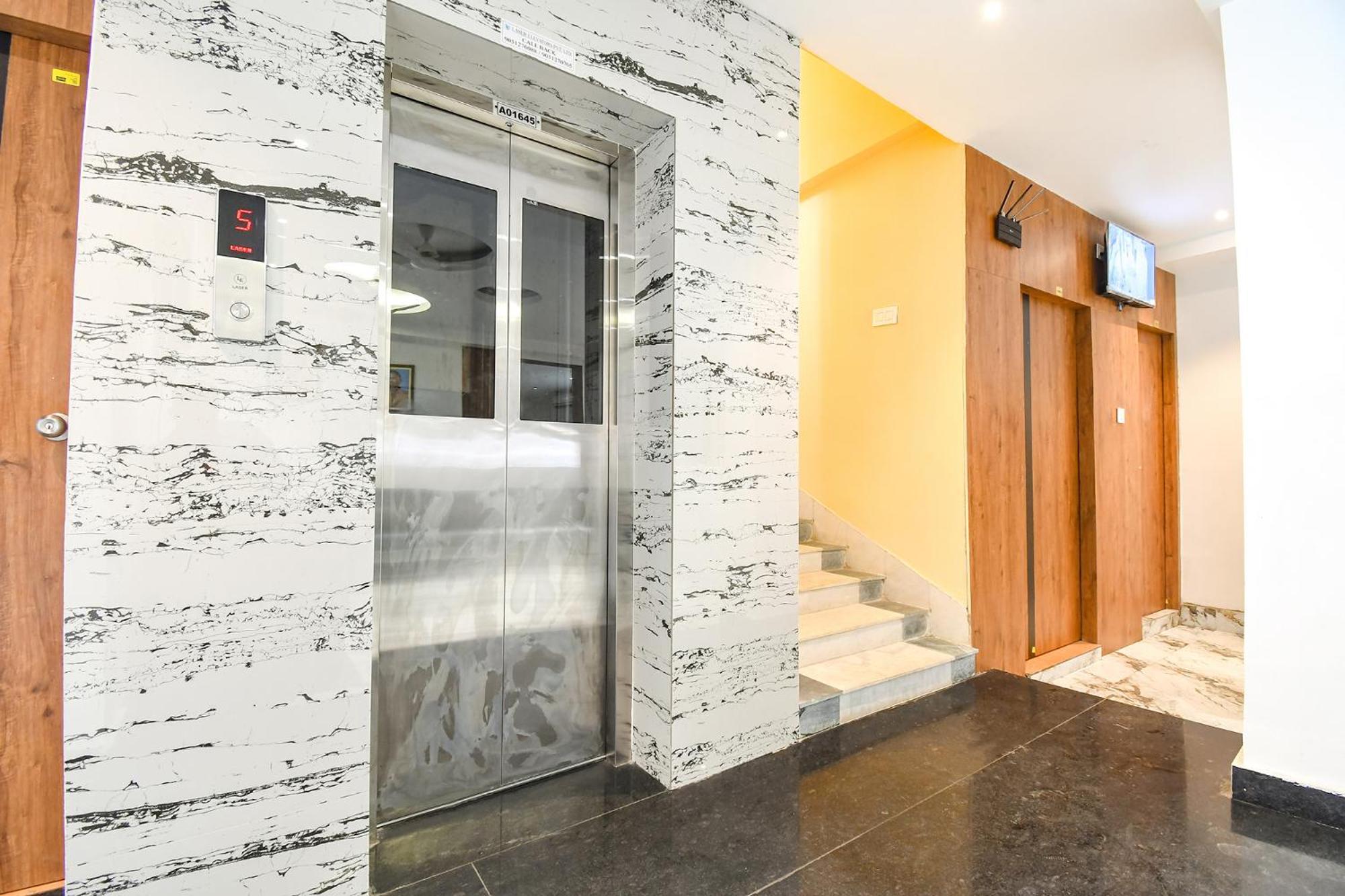 Fabhotel Prime The Golden Plaza - Nr Tarapith Temple Luaran gambar